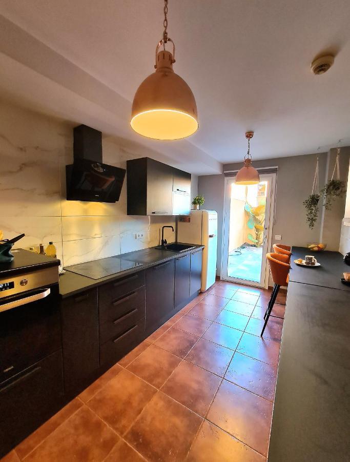 Casa Zalla 110M2, 200M2 Garden, Pool, 1Gb Wi-Fi, Private Parking Коралео Екстериор снимка