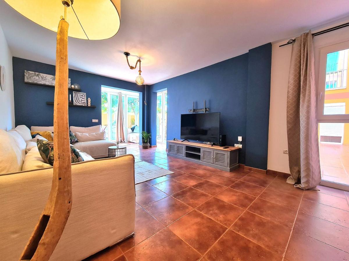 Casa Zalla 110M2, 200M2 Garden, Pool, 1Gb Wi-Fi, Private Parking Коралео Екстериор снимка